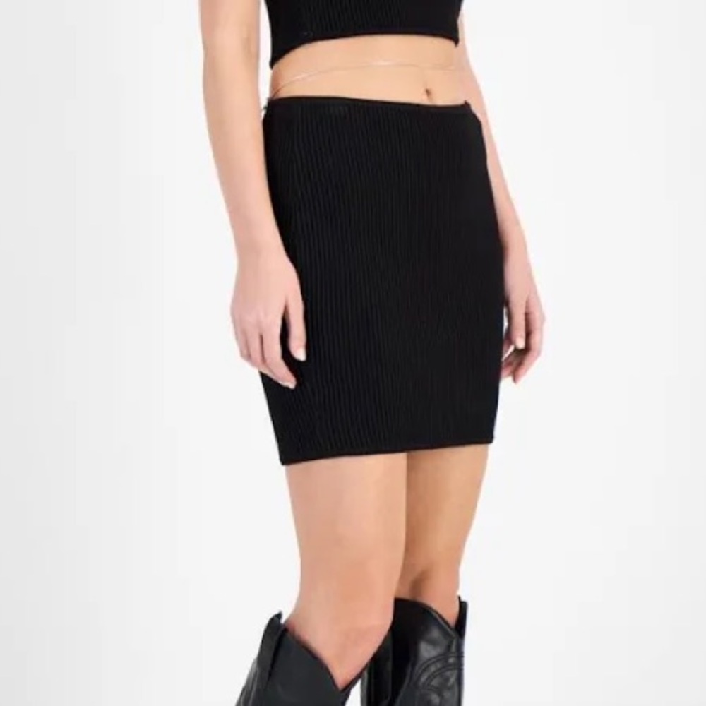 NEW Guess Mini Bodycon Skirt in Black, Size XS